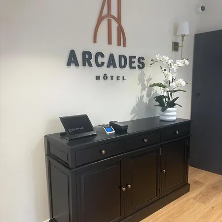 فندق Arcades - شوليه